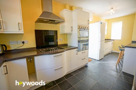 3 bed semi-detached house to rent in Bath Road, Silverdale, Newcastle-under-Lyme - Photo 3