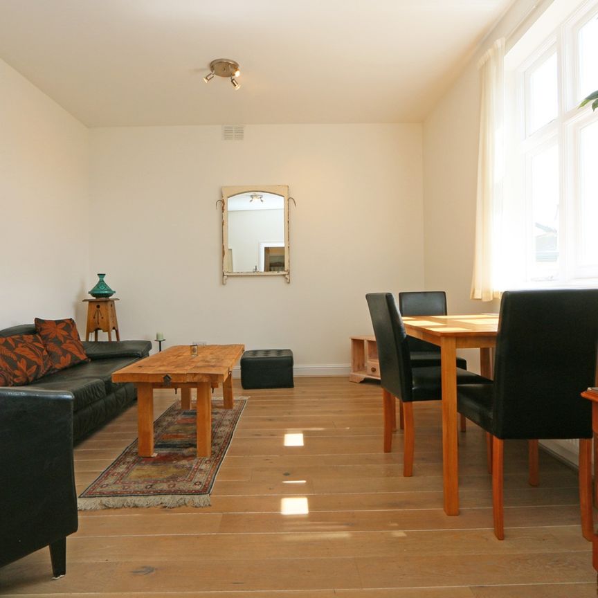 3 Bed Flat, Christchurch Road, SW2 - Photo 1