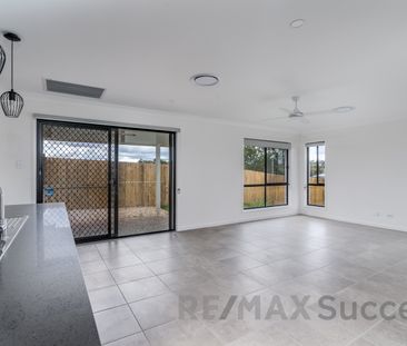 1 Kommamurra CRT, Glenvale QLD 4350 - House For Rent | Domain - Photo 1