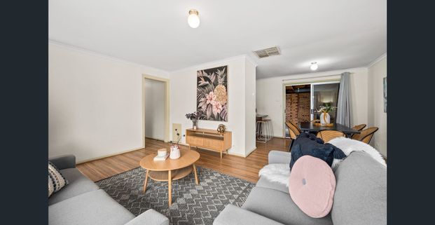 Neat & Comfortable Home in Peaceful Huntfield Heights - Photo 1