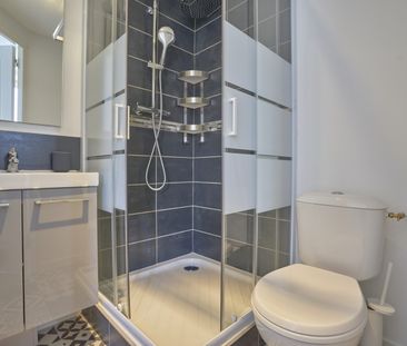 MALCENSE M Roommate 6 Bedrooms at Tourcoing - Photo 4