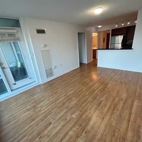 For Lease - 3840 Bathurst Street Unit# 408, Toronto, Ontario - Photo 1