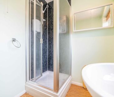 100 Newland Park Drive - Photo 4