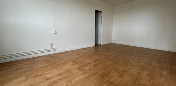 Appartement à louer 1 pièce 29.3m² - Photo 2
