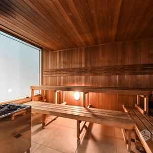 🌆 Stunning 49th-Floor City Living at Vision Apartments - Photo 2