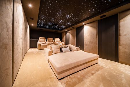 Marbella, Andalusia 29602 - Photo 2