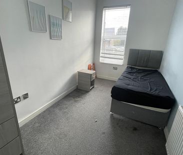 1 bedroom property to rent 161 Dodworth Road, Barnsley, S70 - Photo 6