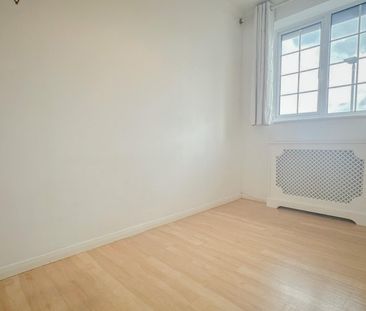 Ladywood Road, Hertford - Photo 1