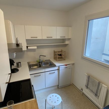 2 Zimmer, 5 Jahre befristet, Hauszentralheizung - Photo 1