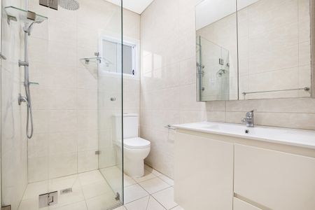 9 Brook Street, Crows Nest NSW 2065 - House For Rent | Domain - Photo 2