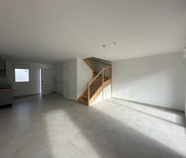 Location Appartement 4 pièces 80m² VILLENEUVE TOLOSANE 31270 - Photo 1