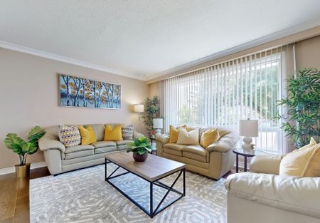 For Lease - 1 Applefield Drive Unit# Main, Toronto, Ontario - Photo 2