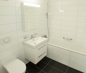 Helle Wohnung mit Balkon an zentraler Lage in Herzogenbuchsee - Photo 4