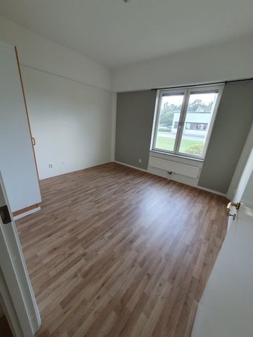 Orrögatan, Flen - Foto 2