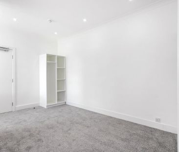 Flat to rent - Photo 5