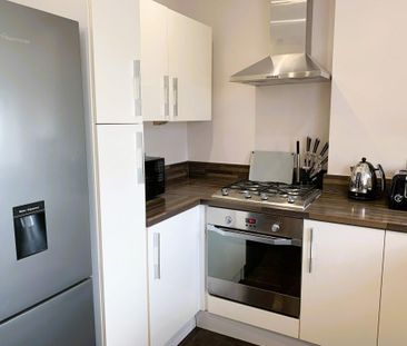 2 bedroom flat to rent - Photo 1