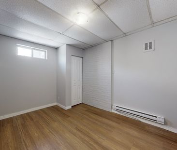 For Lease - 12 Wesleyan Street Unit# 6, Halton Hills, Ontario - Photo 1