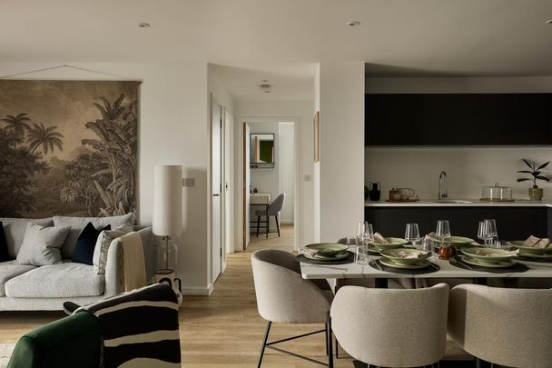 3 bedroom flat to rent - Photo 1