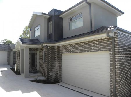 MODERN HOME! - Photo 2