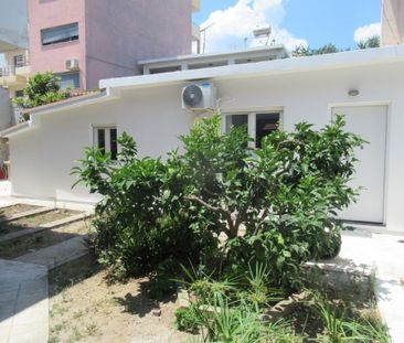 Μονοκατοικία για ενοικίαση Κέντρο (Άγιοι Θεόδωροι) - Φωτογραφία 1