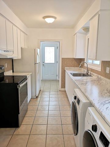 For Lease - 36 McNicoll Avenue Unit# Main Fl, Toronto, Ontario - Photo 5