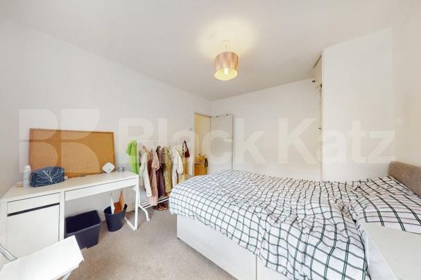 Prime location, superbly located - Photo 1