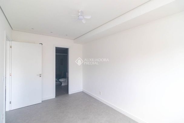 Apartamento com 1 quarto e 48m² para alugar em Cidade Baixa, Porto Alegre. - Photo 1