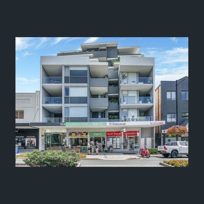 Modern & Convenient - Photo 1