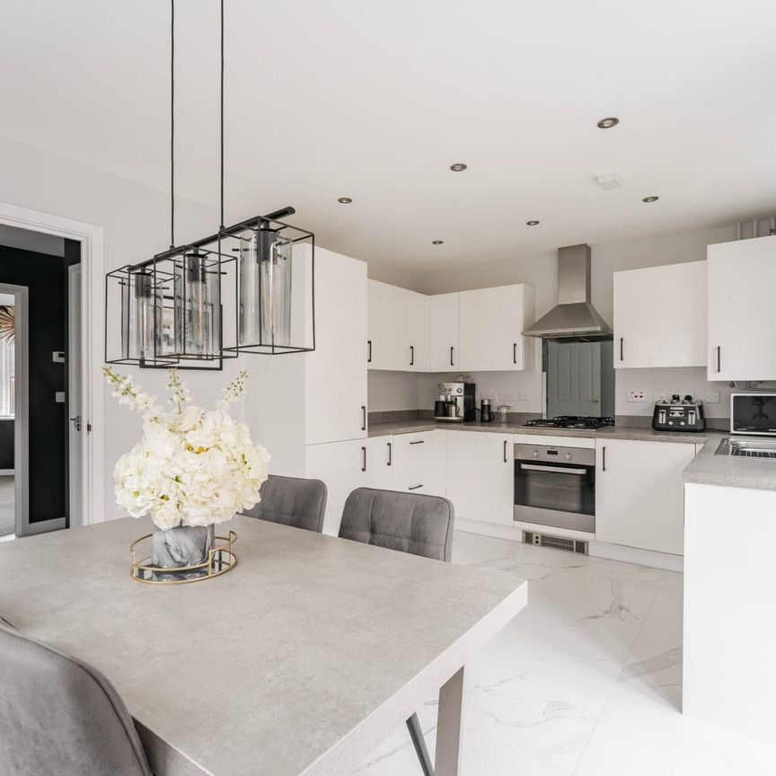 Allan Bedford Crescent, Costessey - Photo 1