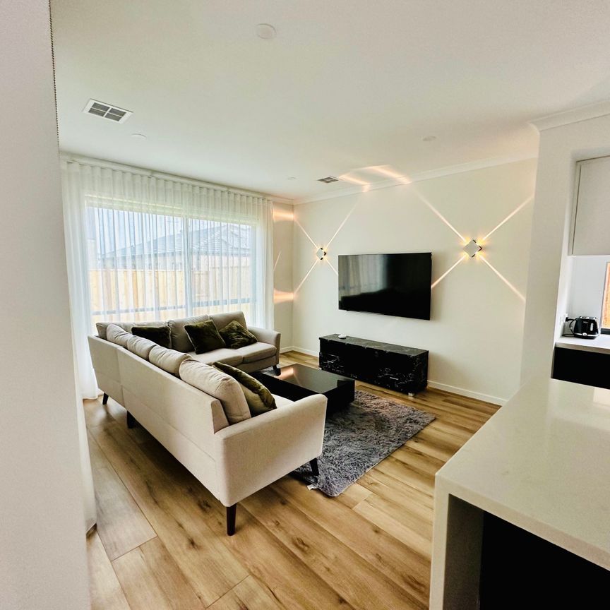 Donnybrook - Photo 1