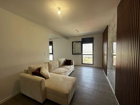 Maison 1 pièce(s) 64 m2 - Photo 2