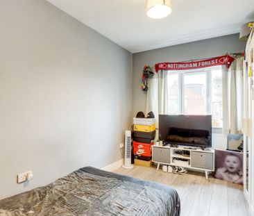 4 Bed Detached House, Bedford Grove, NG6 - Photo 6
