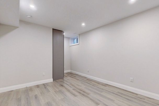 For Lease - 36 Farley Crescent Unit# Lower, Toronto, Ontario - Photo 1