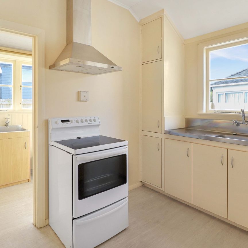 Epuni Living - Photo 1