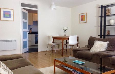 2 bedroom flat to rent - Photo 4