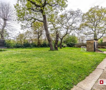 New Wanstead, E11, London - Photo 5
