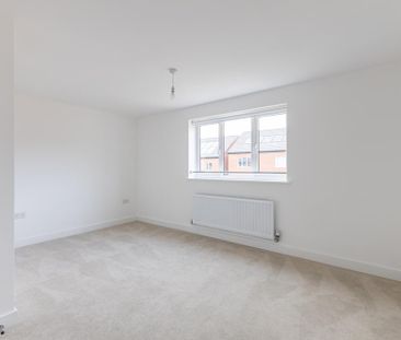 3 bedroom terraced house to rent - Photo 6