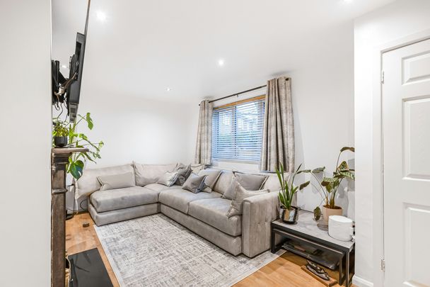 Knella Road, Welwyn Garden City, AL7 3NS - Photo 1