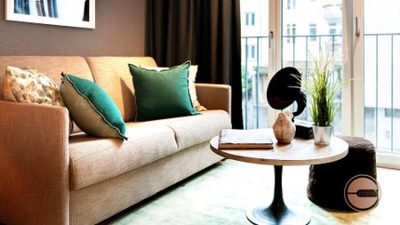 JUNIOR STUDIO APARTHOTEL - HIGH-QUALITY FURNISHED STUDIO IN THE DESIRABLE SEEFELD DISTRICT - Photo 5