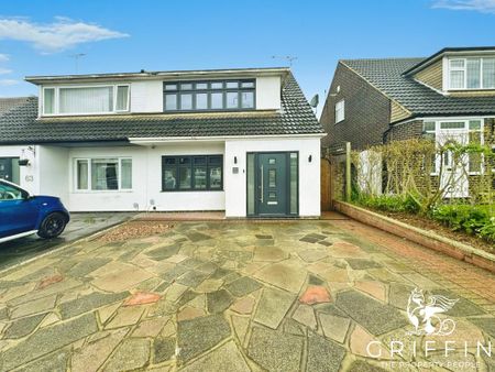 Somerset Road, Linford, Linford, SS17 - Photo 3