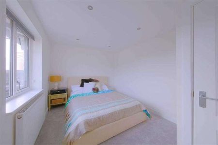 Clements Road, Henley-on-thames, RG9 - Photo 3