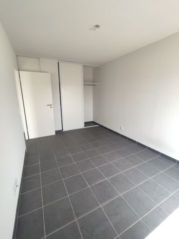 Location Appartement 3 pièces 66m² MONTPELLIER 34080 - Photo 2