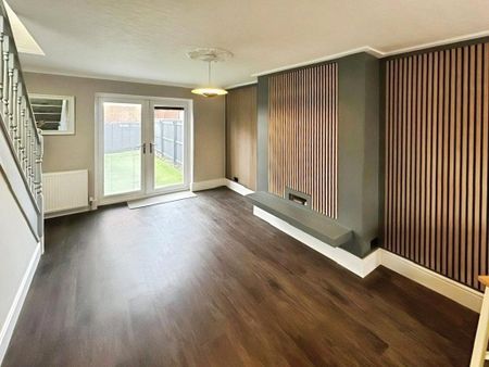 2 bedroom semi-detached house to rent - Photo 2