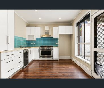 9 York Street, Hawthorn, Vic 3122 - Photo 3