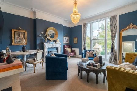 3 bedroom apartment to rent - Photo 2