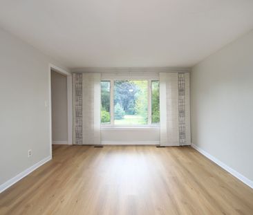 For Lease - 8 Birchbank Lane, Toronto, Ontario - Photo 5