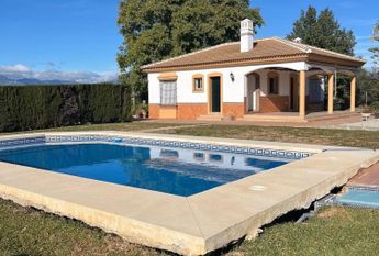 Alquiler de casa o chalet independiente en Carretera de los Bueyes s/n