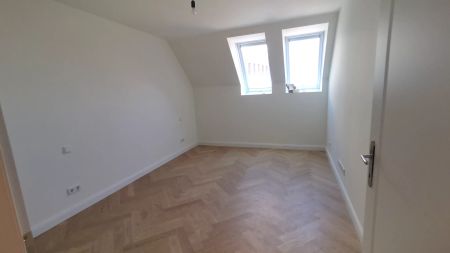 Dachgeschosswohnung der Superlative: 3 Zimmer mit viel Freifläche & Luxus pur in Citynähe : ab November zur Anmietung frei! - Foto 2