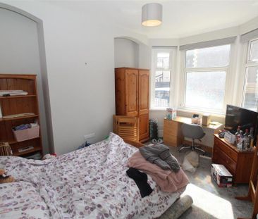 4 bedroom house to rent - Photo 2