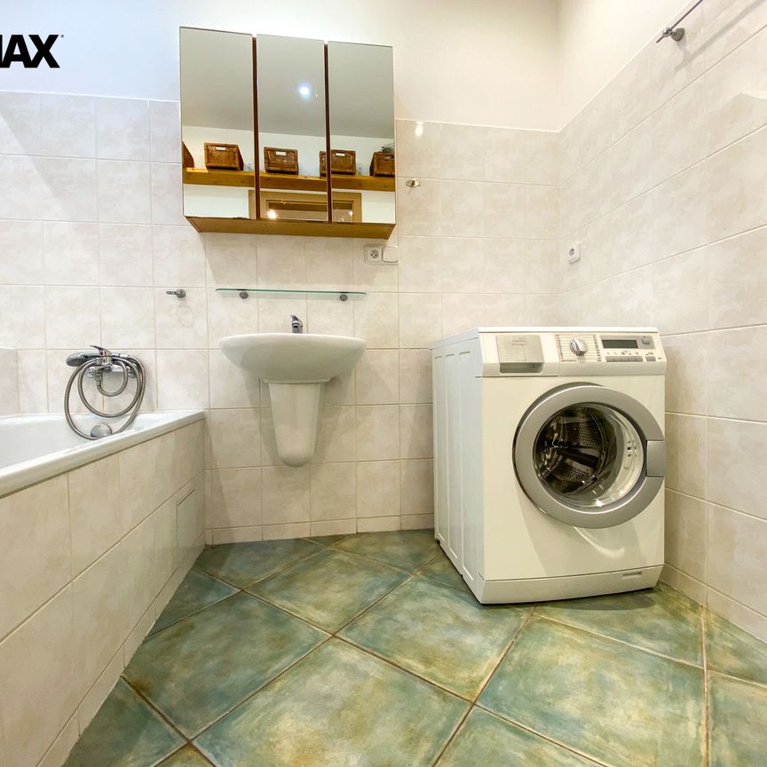 Pronájem bytu 3+kk 110 m², Ve Stromkách 466, Vestec - Photo 1